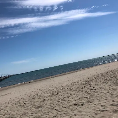 Ap.mario * Mamaia